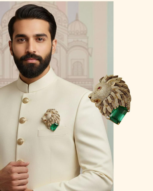 Green and White Lion Head Brooch - Mannequin