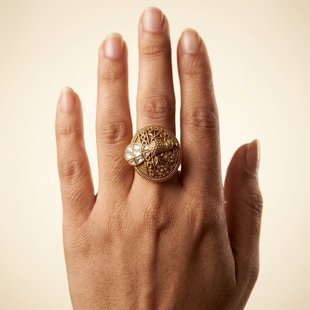 White Peacock Floral Ring - Model