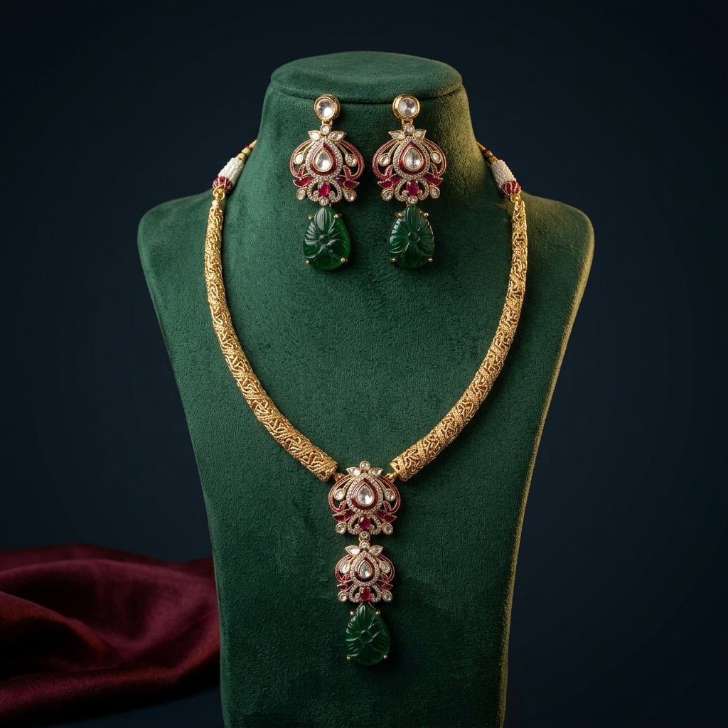 Red and Green Floral Carved Necklace Set - Mannequin