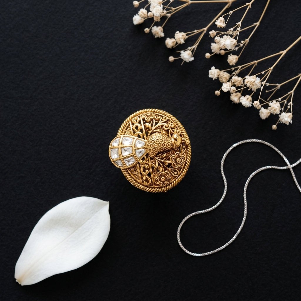 White Peacock Floral Ring - Tabletop