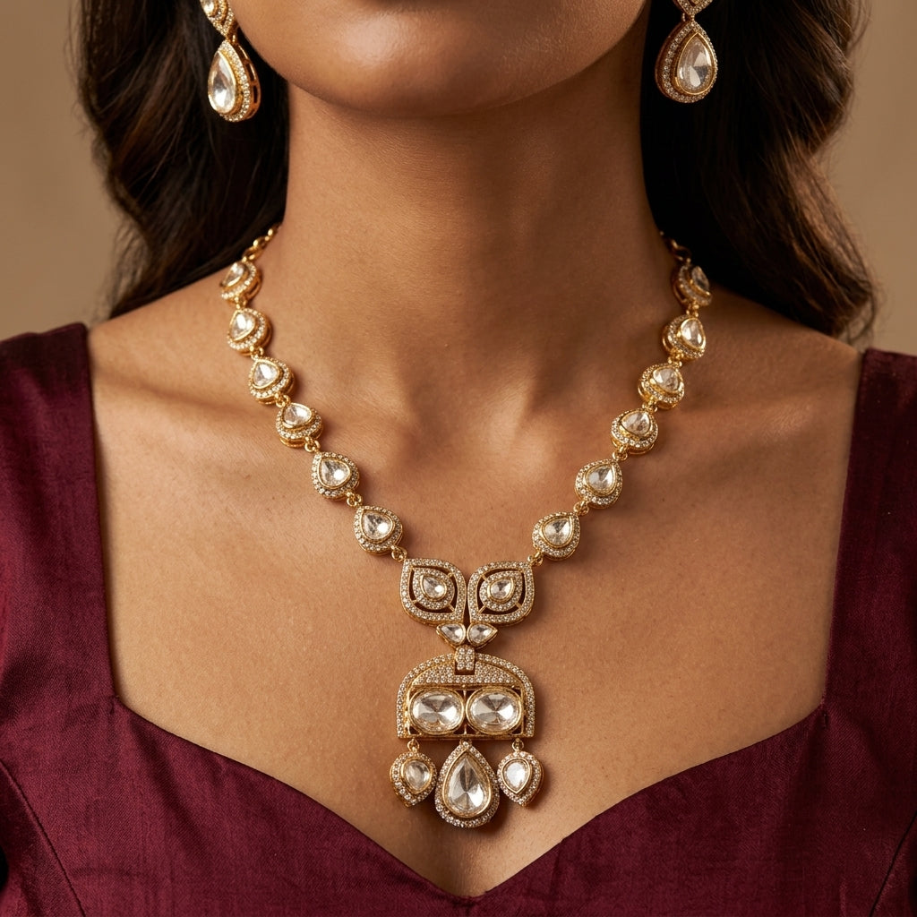 White Stylized Teardrop Necklace Set - Model