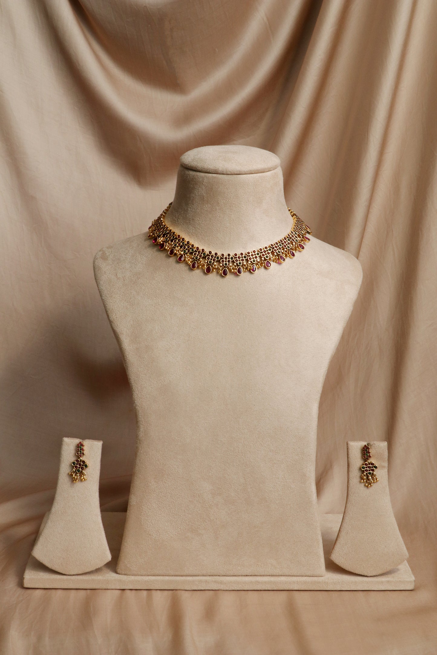 Antique Gold Ruby Green Floral Choker Necklace Set with Earrings