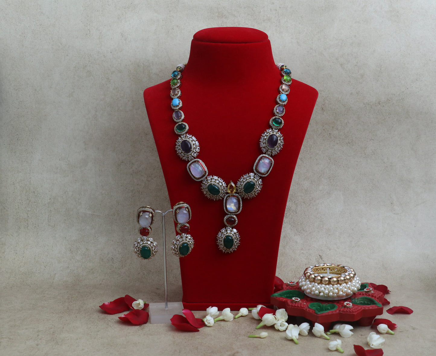 Multicolor Stone Studded Kundan Necklace Set with Matching Earrings