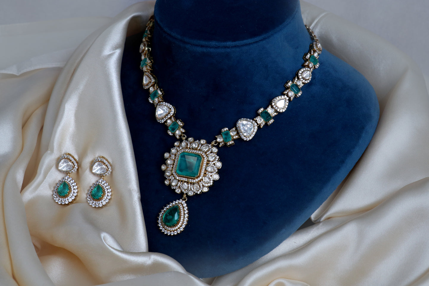 Emerald Green Kundan Necklace & Earrings Set | BeautiArt