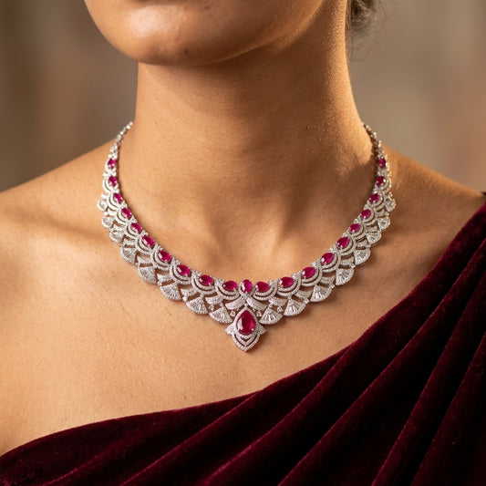 Red and Clear Teardrop Fan Necklace Set - Model