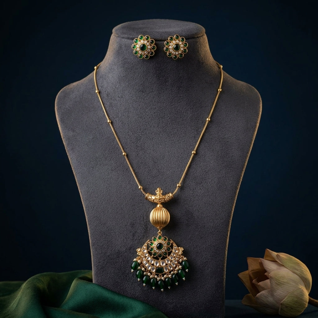 Multi Mughal Fan Necklace Set - Mannequin
