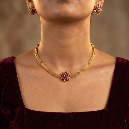 Red and Green Floral Necklace Set - Model