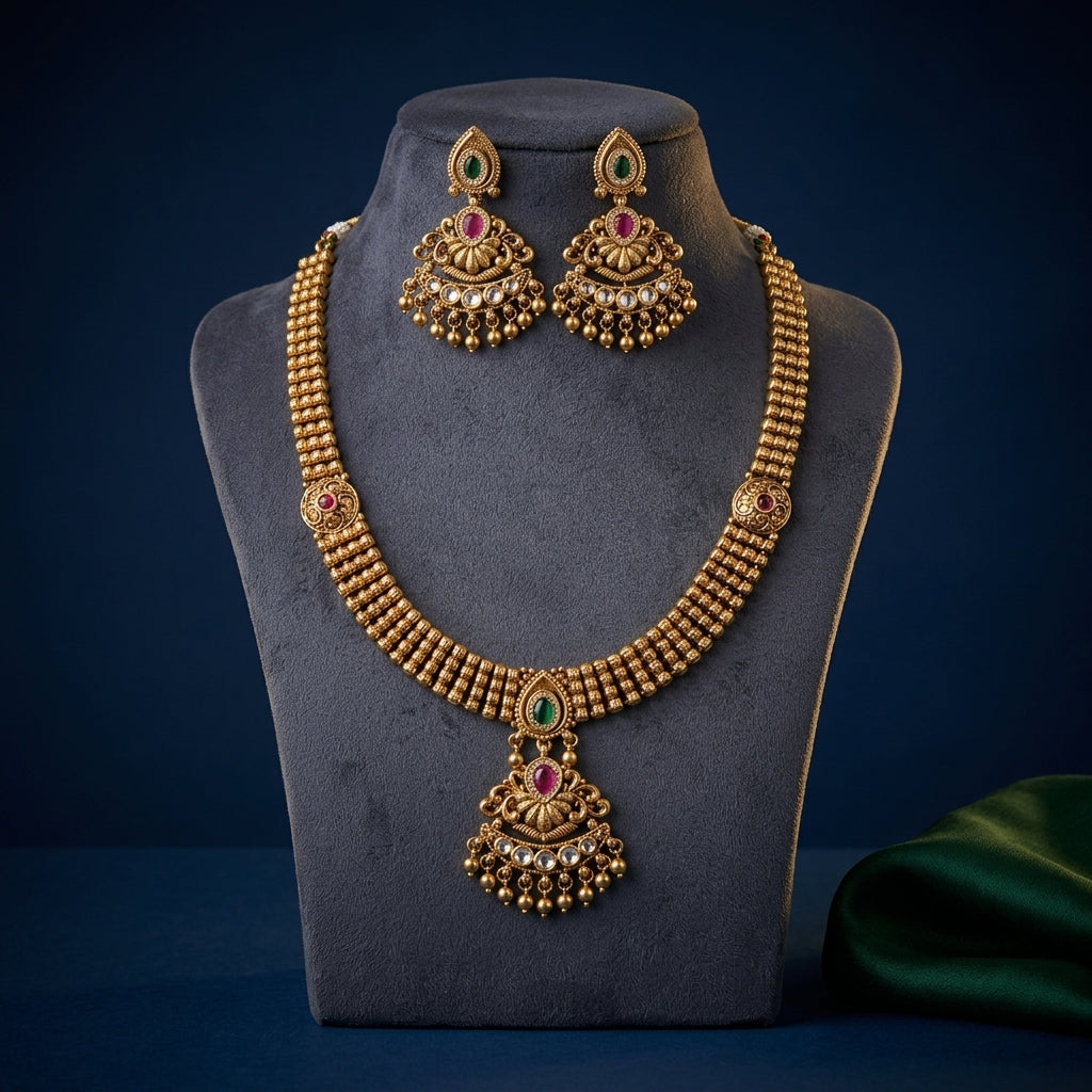 Ruby Green Textured Motif Necklace Set - Mannequin