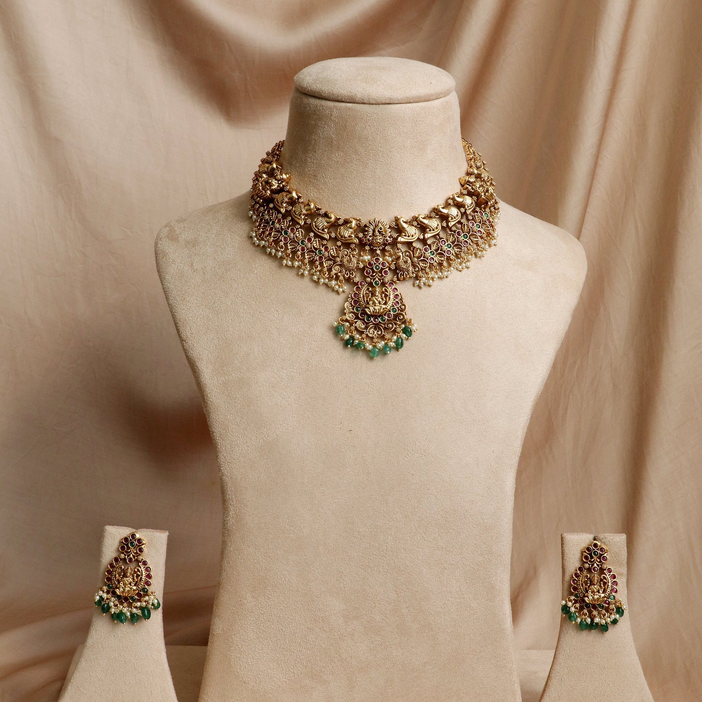 Antique Gold Temple Choker Necklace Set with Ruby & Green Beads
