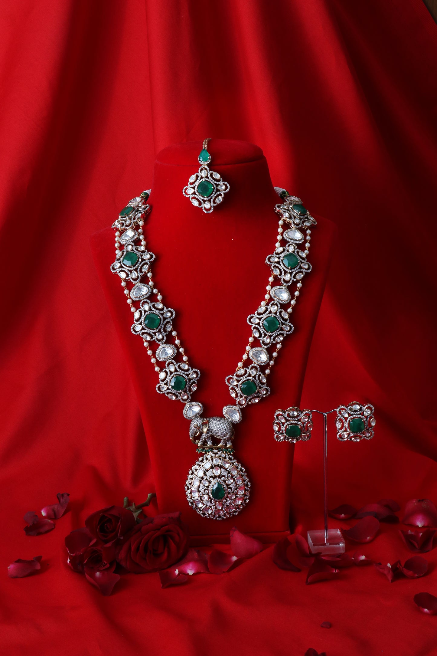 Heritage Green Stone Bridal Jewellery Set with Maang Tikka & Earrings