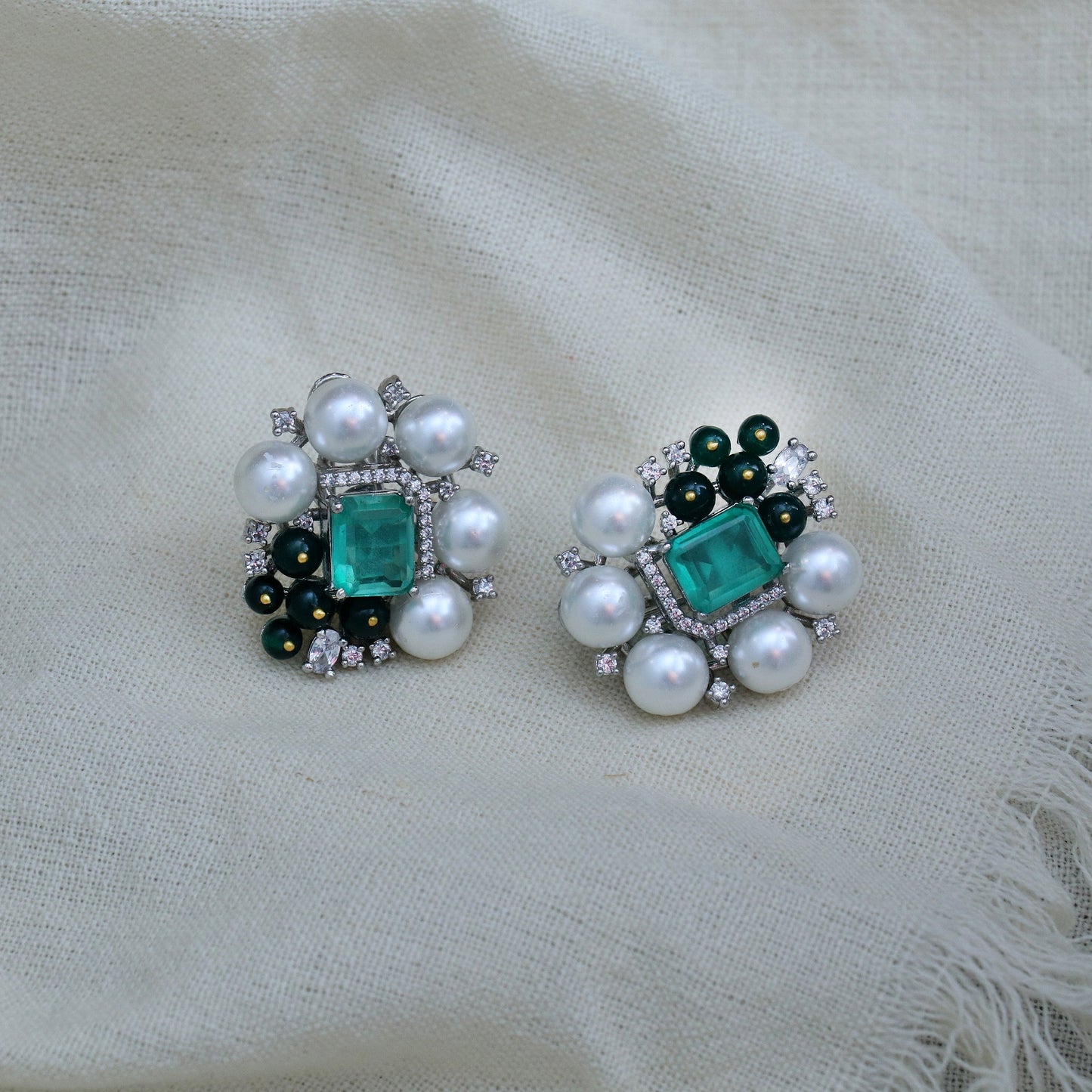 Emerald Green Pearl Stud Earrings - Luxury Crystal Studs