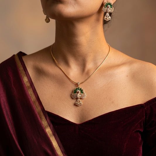 Green and Clear Peacock Motif Necklace Set - Model