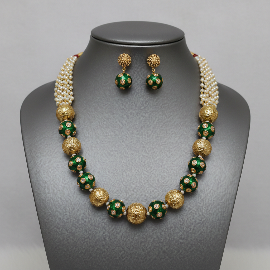 Elegant Green Enamel and Gold Pearl Haar Set